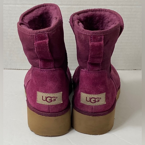 UGG Ankle Boots in Magenta and Gray - Picture 3 of 7